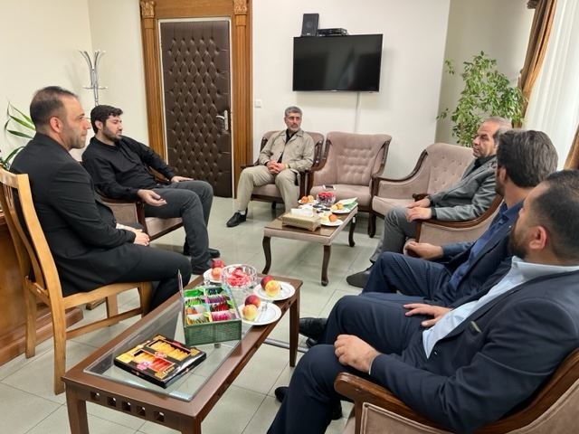 ترویج فرهنگ قرضالحسنه وظیفه همه نهادهای حاکمیتی است ترویج فرهنگ قرضالحسنه وظیفه همه نهادهای حاکمیتی است