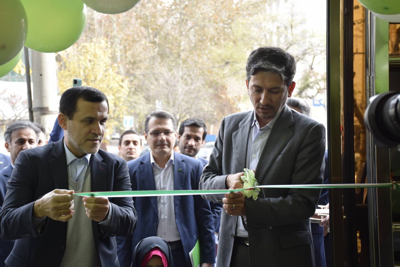 ساختمان جدید شعبه مصباح بانک قرضالحسنه مهر ایران در البرز افتتاح شد ساختمان جدید شعبه مصباح بانک قرضالحسنه مهر ایران در البرز افتتاح شد