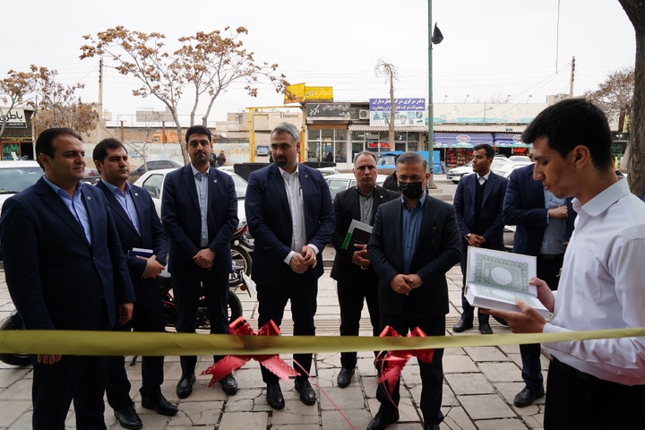 افتتاح ساختمان جدید ۲ شعبه بانک در زنجان