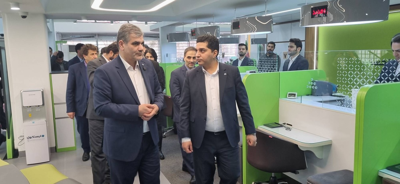 ساختمان جدید شعبه مستقل مرکزی بانک قرضالحسنه مهر ایران افتتاح شد