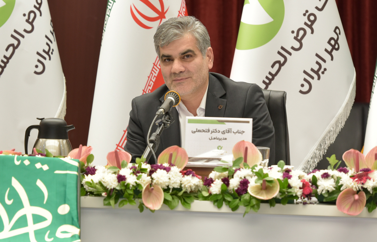 خدمت‌رسانی به زائران حضرت معصومه (س) با ظرفیت‌های قرض‌الحسنه