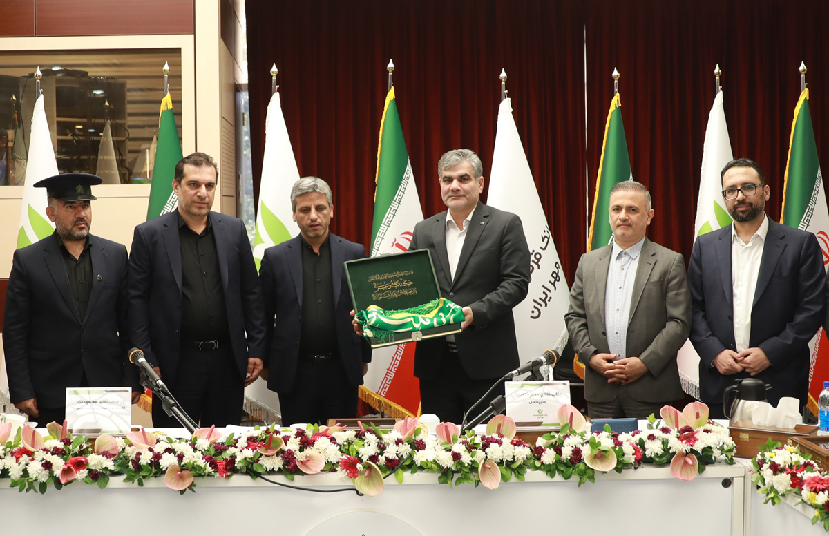 خدمترسانی به زائران حضرت معصومه (س) با ظرفیتهای قرضالحسنه