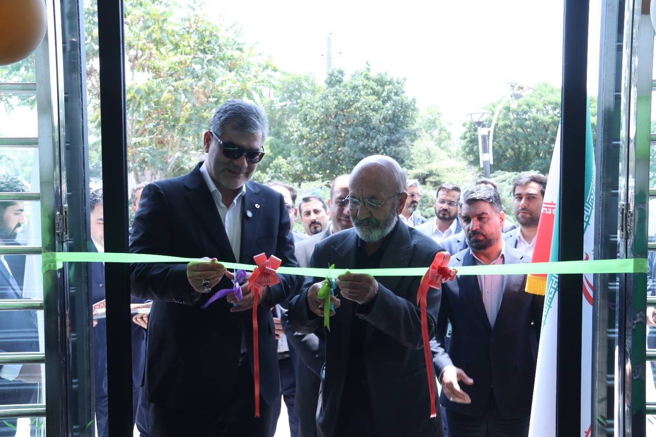 آیین افتتاح ساختمان جدید شعبه مینودر بانک در استان قزوین برگزار شد آیین افتتاح ساختمان جدید شعبه مینودر بانک در استان قزوین برگزار شد