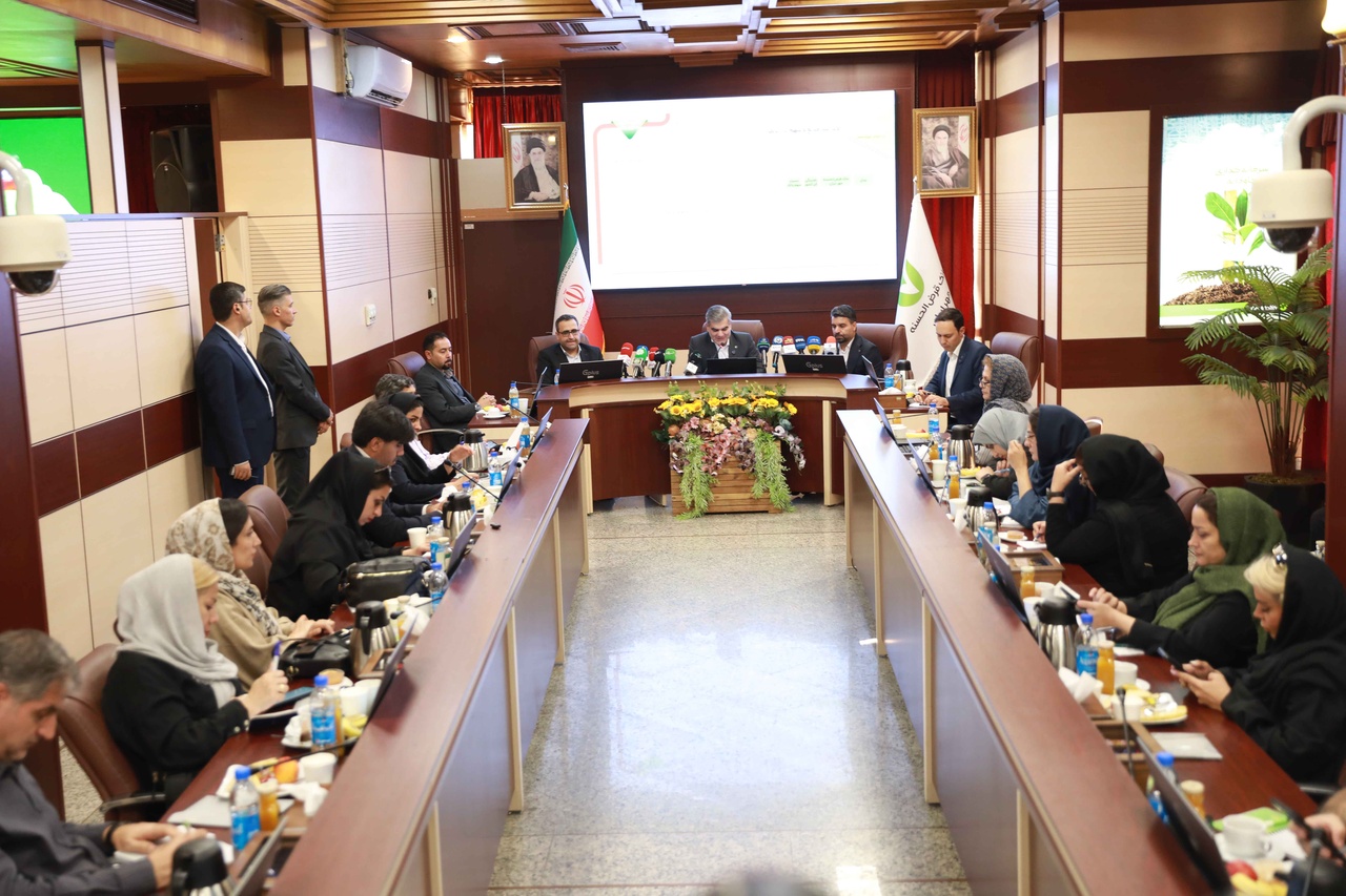 پرداخت وام قرض‌الحسنه تا سقف یک میلیارد تومان به اصناف برای نخستین بار