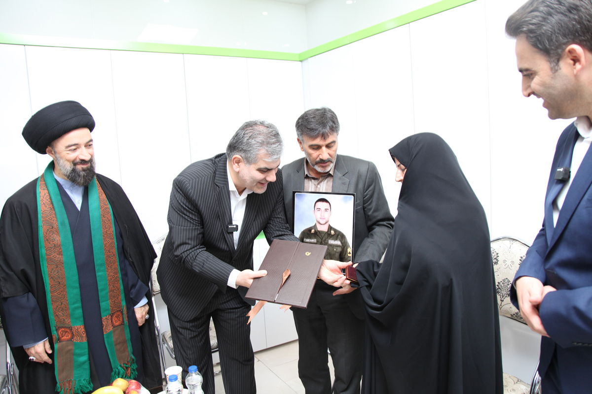 افتتاح ساختمانهای جدید شعب «مبارزان» و «فلسطین» بانک در اردبیل