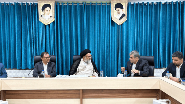 گسترش قرضالحسنه موجب کاهش تورم و افزایش امید در جامعه میشود