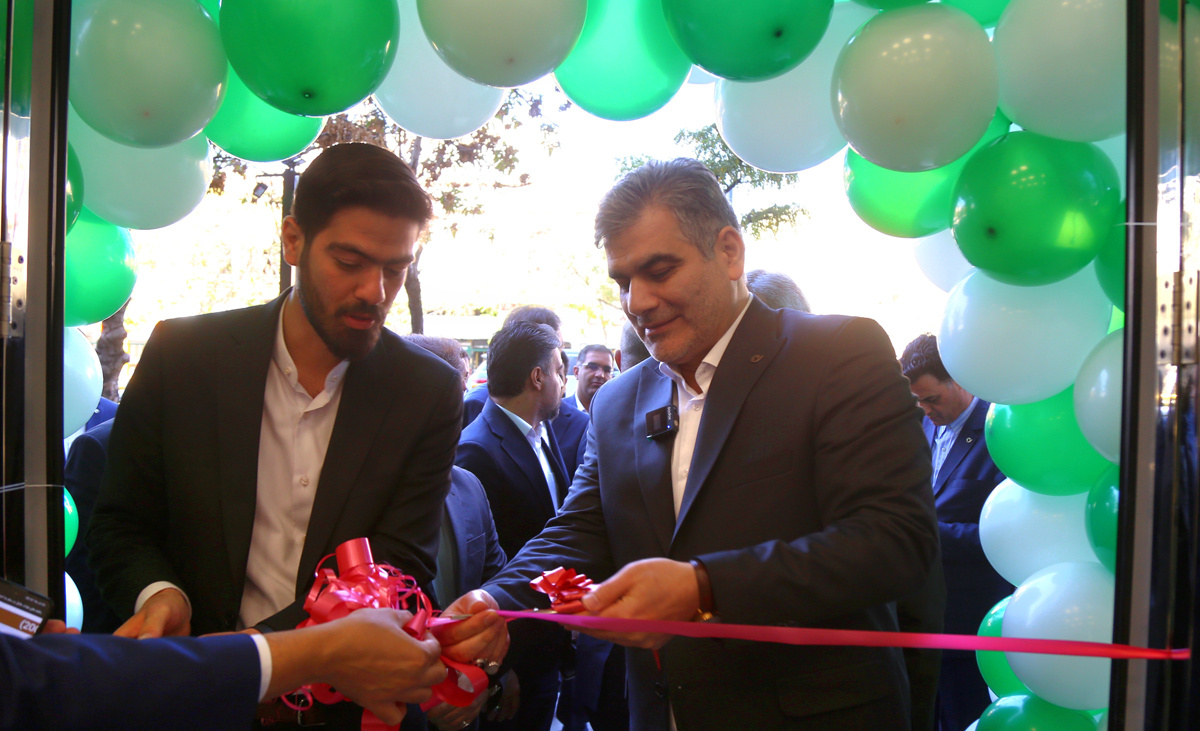 ساختمان جدید شعبه ستارخان بانک در تبریز افتتاح شد ساختمان جدید شعبه ستارخان بانک در تبریز افتتاح شد