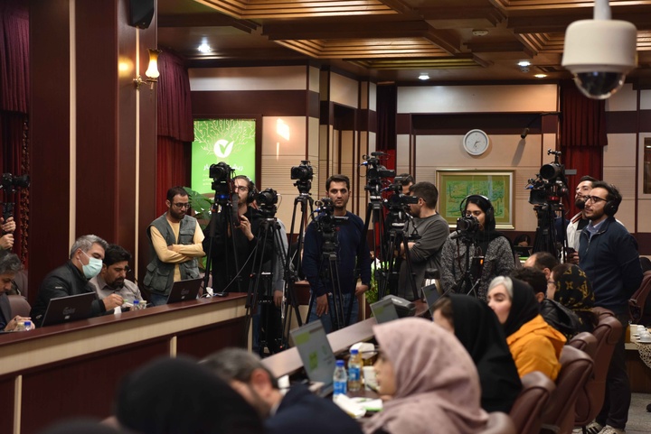 نشست خبری مدیرعامل بانک قرض‌الحسنه مهر ایران به مناسبت هجدهمین سالروز تأسیس بانک