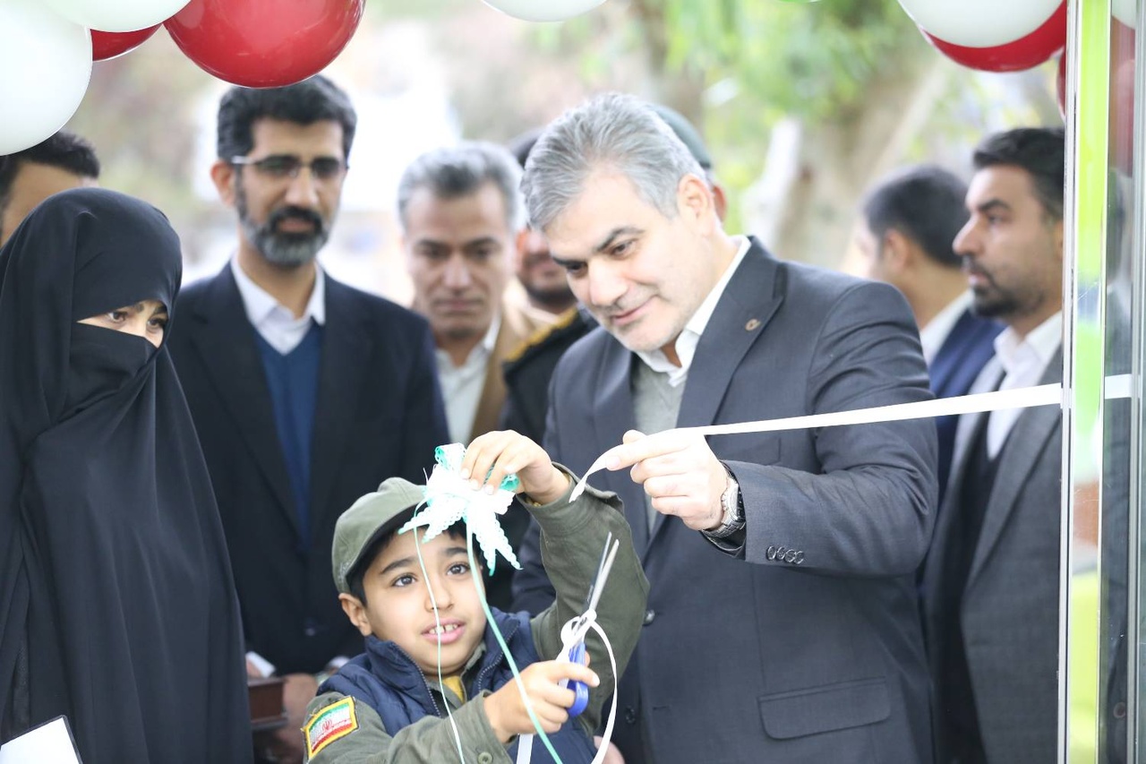 ساختمان جدید مدیریت شعب بانک قرض‌الحسنه مهر ایران در استان قم افتتاح شد