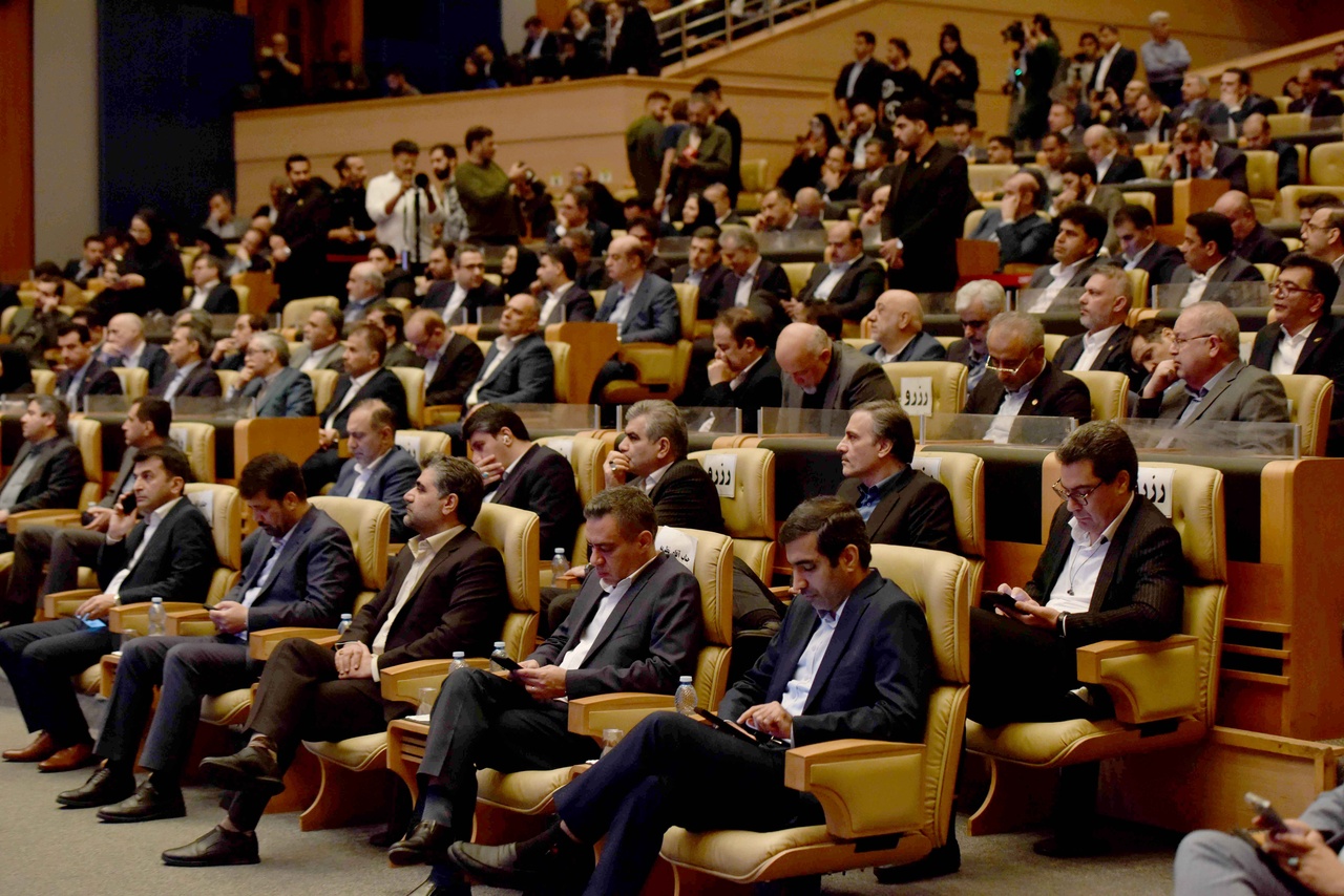 حضور بانک قرض‌الحسنه مهر ایران در سومین همایش و نمایشگاه ایران پتروکم (۱)