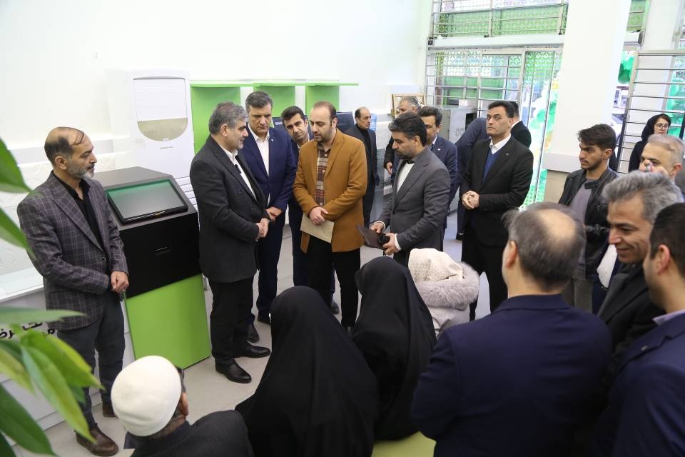 ساختمان جدید شعبه کشاورز بانک مهر ایران در سنندج افتتاح شد