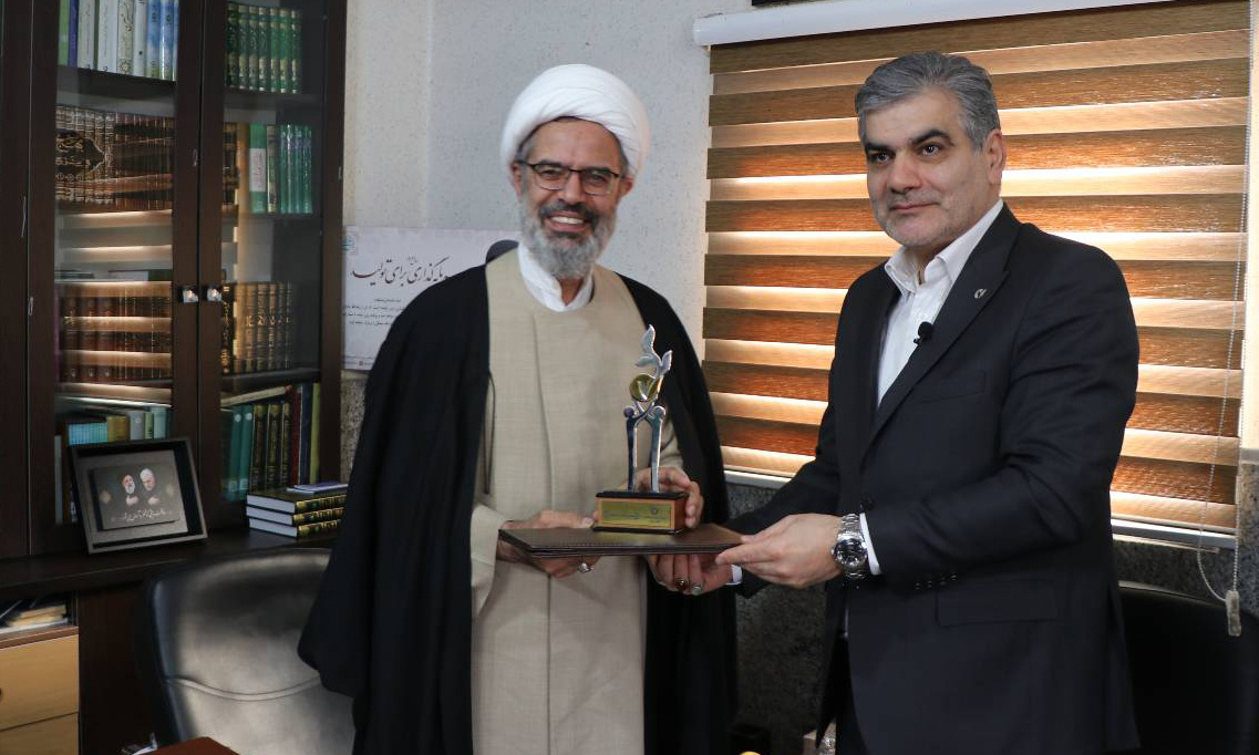 دیدار مدیرعامل بانک قرض‌الحسنه مهر ایران با نماینده ولی فقیه در استان خراسان شمالی