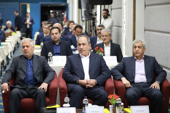 همایش سراسری مدیران بانک قرض الحسنه مهر ایران اصفهان ۱۴۰۵