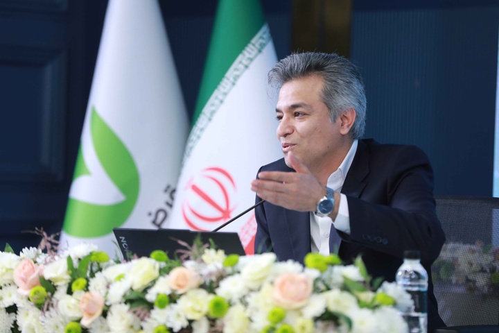 همایش سراسری مدیران بانک قرض‌الحسنه مهر ایران