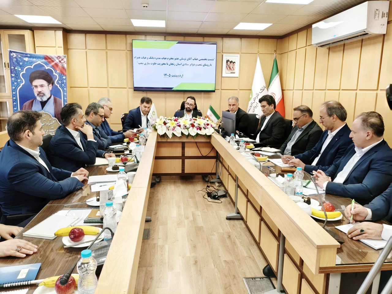 بازدید عضو هیأت‌مدیره بانک از شعب استان زنجان