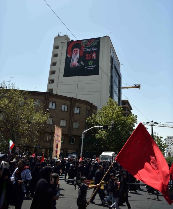 دومین روز خدمت‌رسانی موکب کارکنان بانک مهر ایران به عزاداران رهبر شهید انقلاب اسلامی