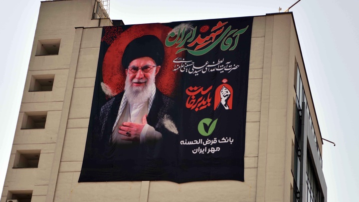 دومین روز خدمت‌رسانی موکب کارکنان بانک مهر ایران به عزاداران رهبر شهید انقلاب اسلامی