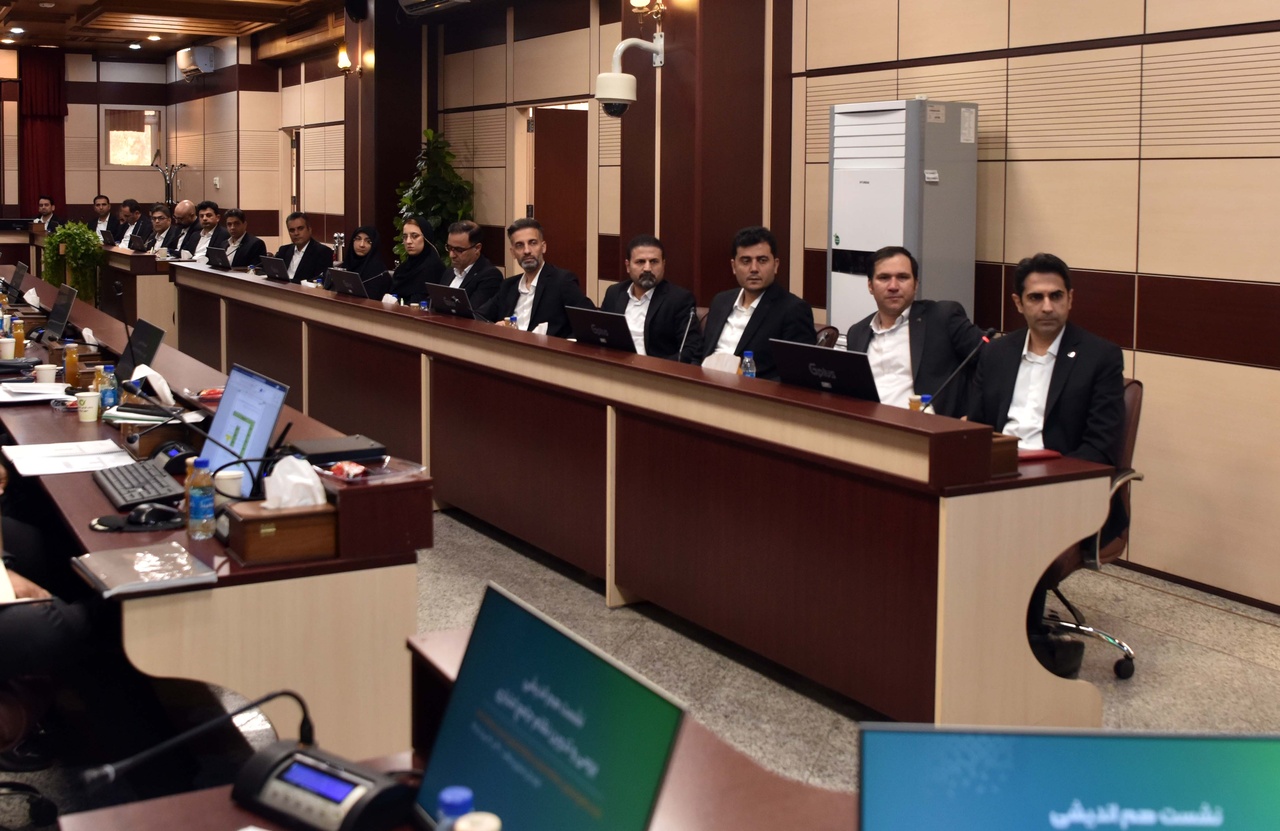 بازنگری سیاستهای اعتباری با رویکرد دادهمحور، برای تداوم رشد بانک مهر ایران ضروری است