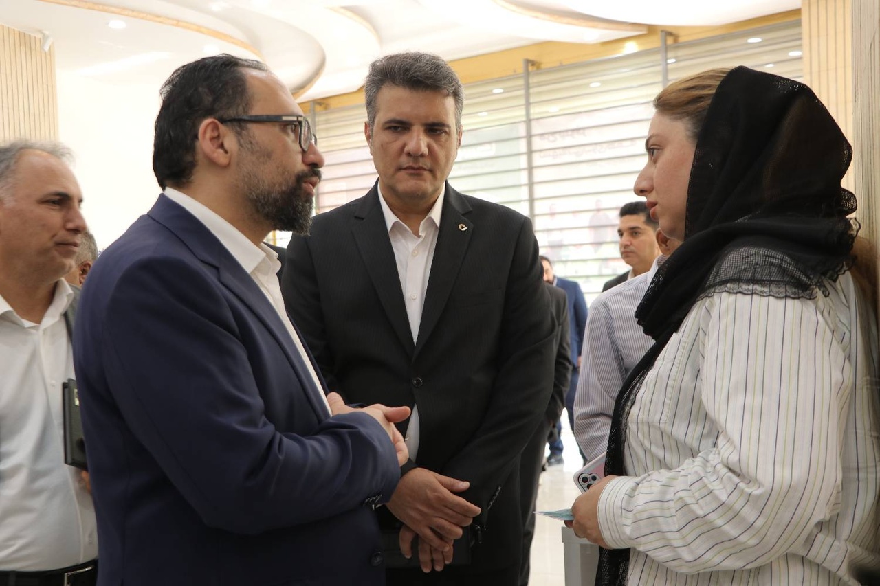 بازدید عضو هیأت‌ مدیره بانک مهر ایران از شعب استان کردستان 